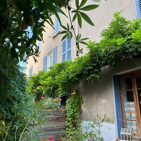 Clos St Joseph Oullins Εξωτερικό φωτογραφία